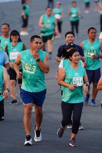 BIB: 265, 50479, 5114
                            <button type="button" onclick="openModal(10521059)" class="btn btn-primary btn-sm float-right btn-popup" data-toggle="modal" data-target=".modal-high-quality">
                        <i class="fas fa-shopping-cart"></i> Add to Cart
                    </button>
                                            <button type="button" onclick="isThisMe(10521059, true)" class="btn btn-success btn-sm float-right btn-popup btn-isme hidden" data-toggle="tooltip" data-placement="bottom" title="นี่คือรูปของคุณใช่ไหม คลิกที่นี่เพื่อเอาเข้าอัลบั้ม">
                        <i class="fas fa-plus"></i> Add to album
                    </button>
                    <button type="button" onclick="isThisMe(10521059, false)" class="btn btn-warning btn-sm float-right btn-popup btn-isnotme hidden">
                        <i class="fas fa-ban"></i> Remove from album
                    </button>